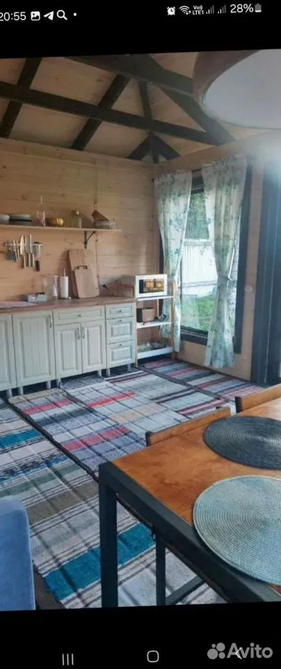 Беседка со столом